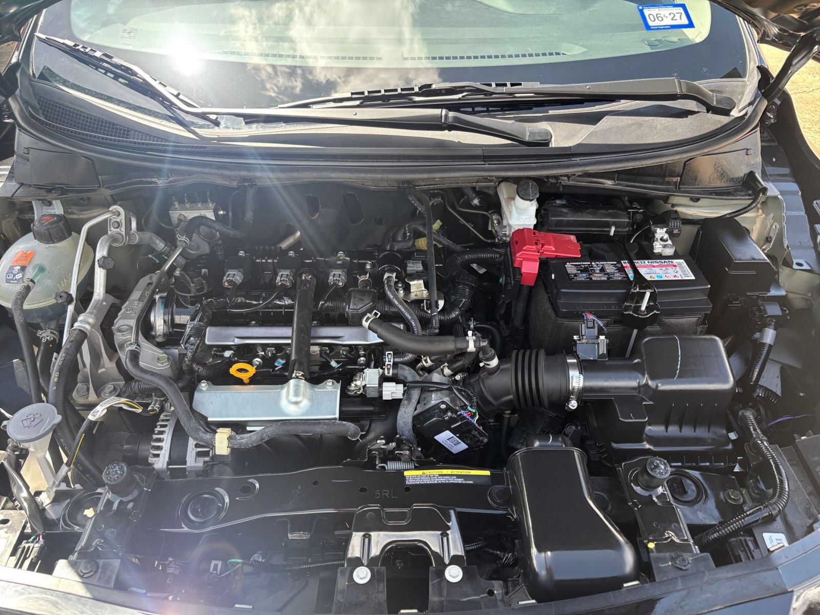 Used 2025 Nissan Versa SV FWD image 29