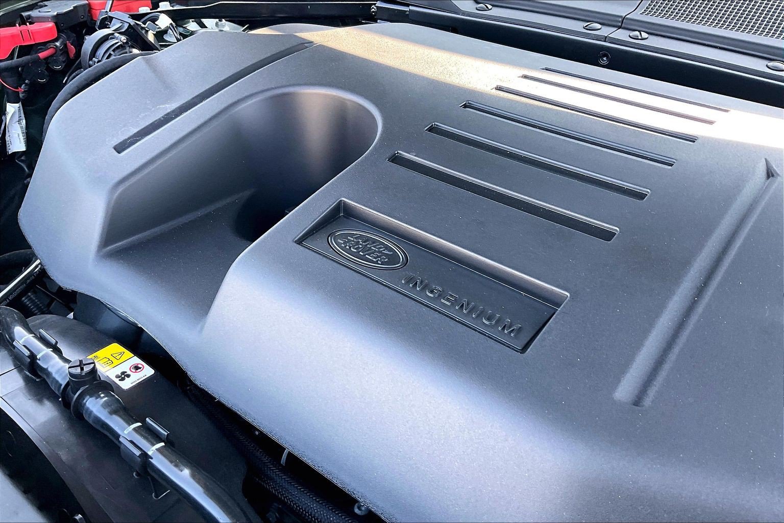 New 2026 Land Rover Defender 110 X-Dynamic SE AWD/4WD image 19
