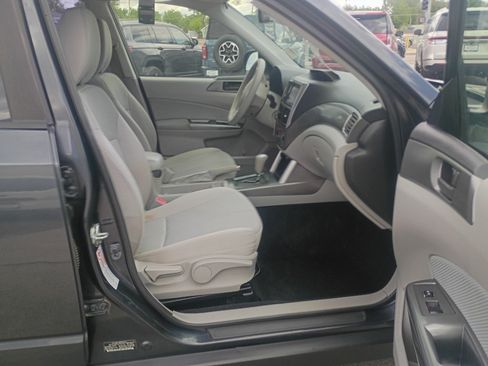 Used 2012 Subaru Forester 2.5X w/ Alloy Wheel Pkg AWD/4WD image 14