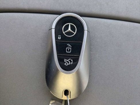 Used 2022 Mercedes-Benz EQS 450+ Sedan image 28
