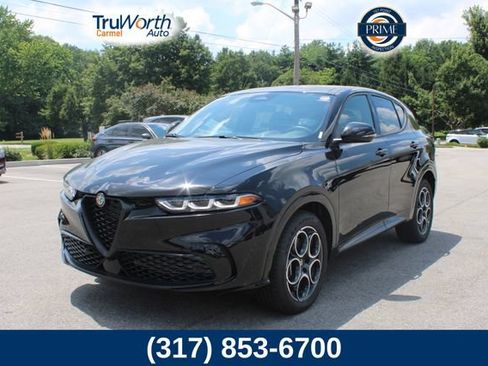 Used 2025 Alfa Romeo Tonale AWD/4WD image 1