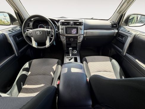 Used 2019 Toyota 4Runner SR5 AWD/4WD image 12