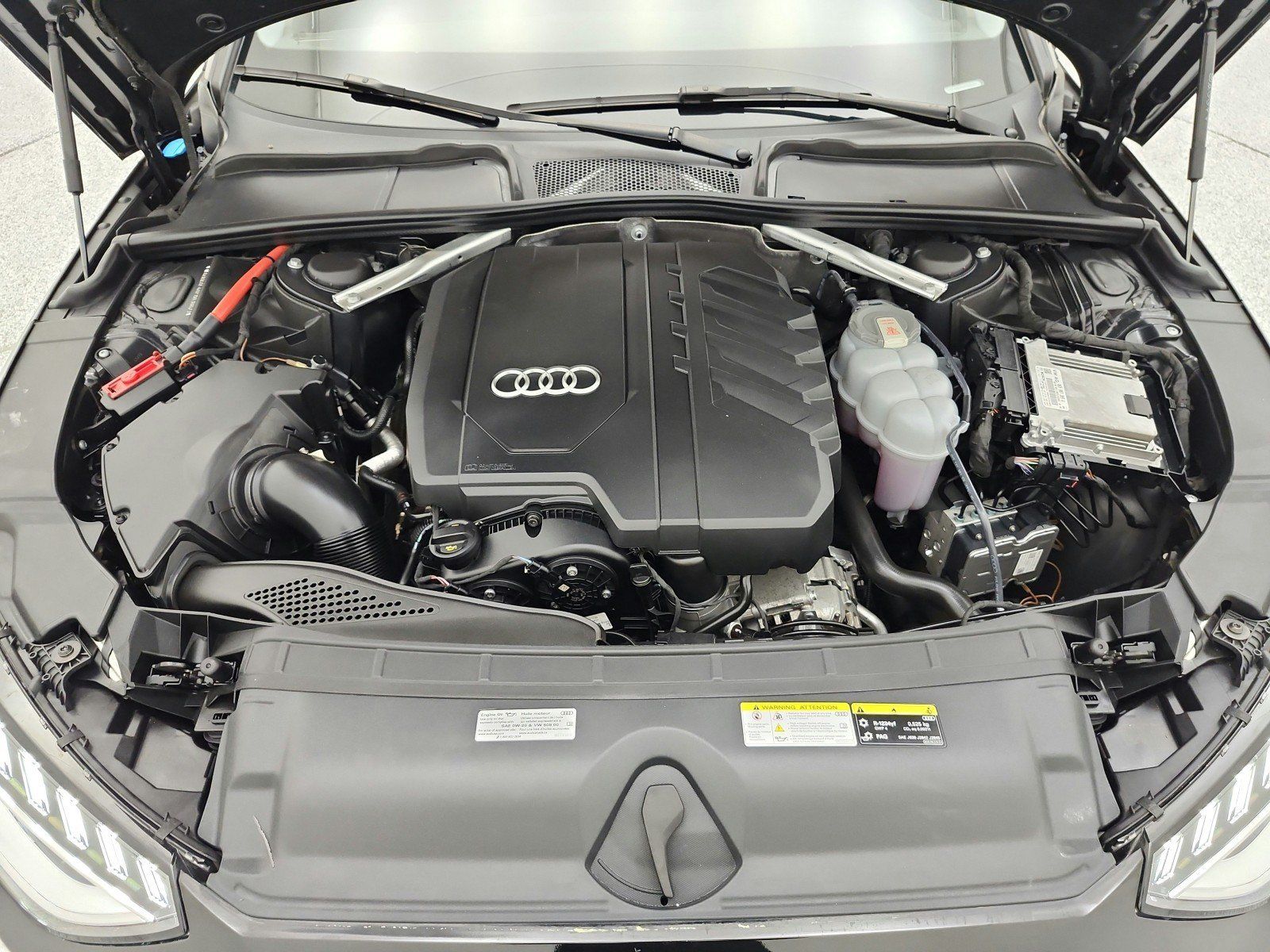 Used 2023 Audi A4 2.0T Premium Plus w/ Premium Plus Package AWD/4WD image 17
