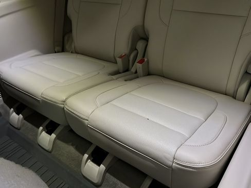 Used 2020 GMC Acadia Denali w/ LPO, 'HIT The Road' Package AWD/4WD image 19