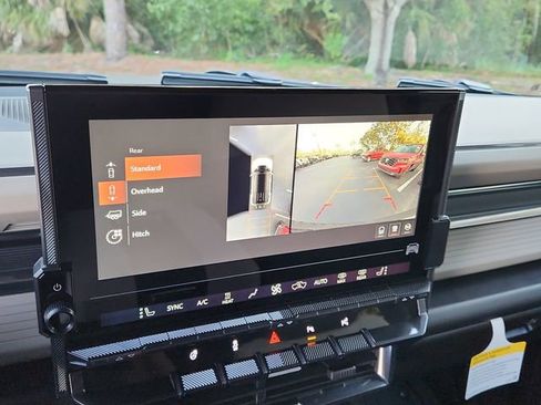 New 2026 GMC Hummer EV SUV image 28