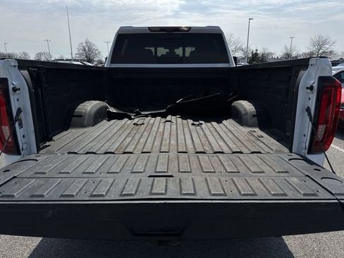 Used 2021 GMC Sierra 2500 AT4 w/ AT4 Premium Plus Package AWD/4WD image 27