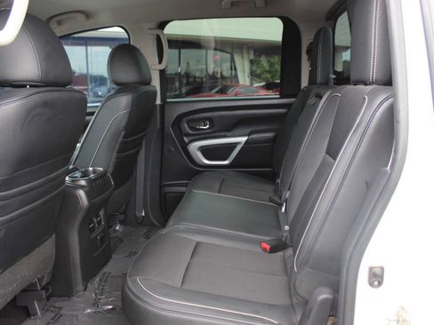 Used 2017 Nissan Titan PRO-4X image 13