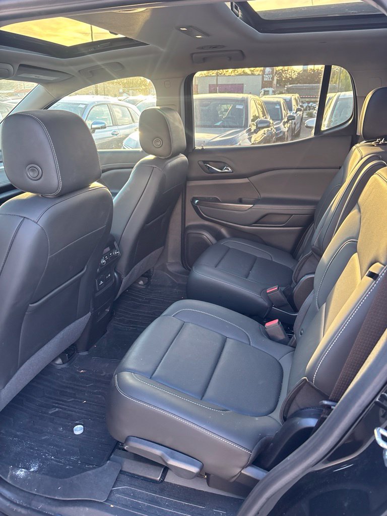 Used 2023 GMC Acadia SLT w/ Elevation Edition FWD image 22