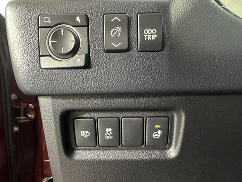 Used 2017 Lexus GX 460 Luxury image 28