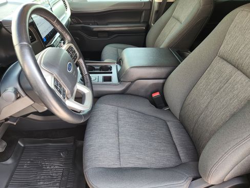 Used 2022 Ford Expedition Max XLT RWD image 14
