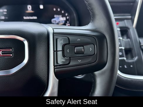 Used 2023 GMC Yukon SLT w/ SLT Premium Package AWD/4WD image 19