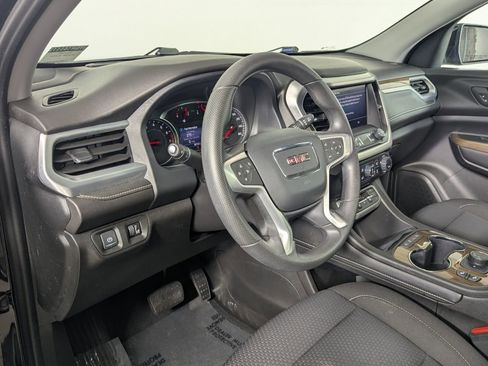 Used 2022 GMC Acadia SLE w/ Driver Convenience Package FWD image 13