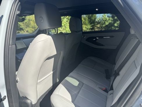 Used 2026 Land Rover Range Rover Evoque S image 15