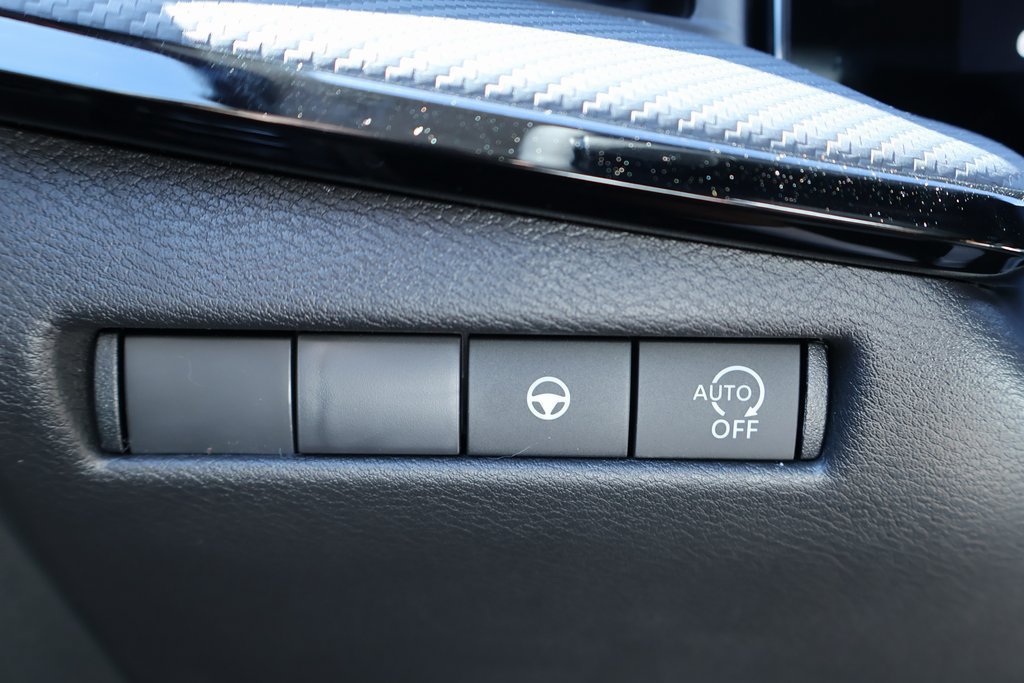 New 2026 Nissan Kicks SR FWD image 15