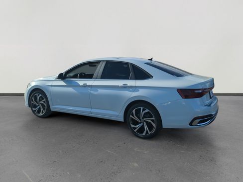 New 2026 Volkswagen Jetta SEL image 3