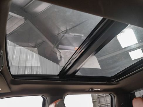 Used 2018 Ford F150 King Ranch w/ Equipment Group 601A Luxury image 23