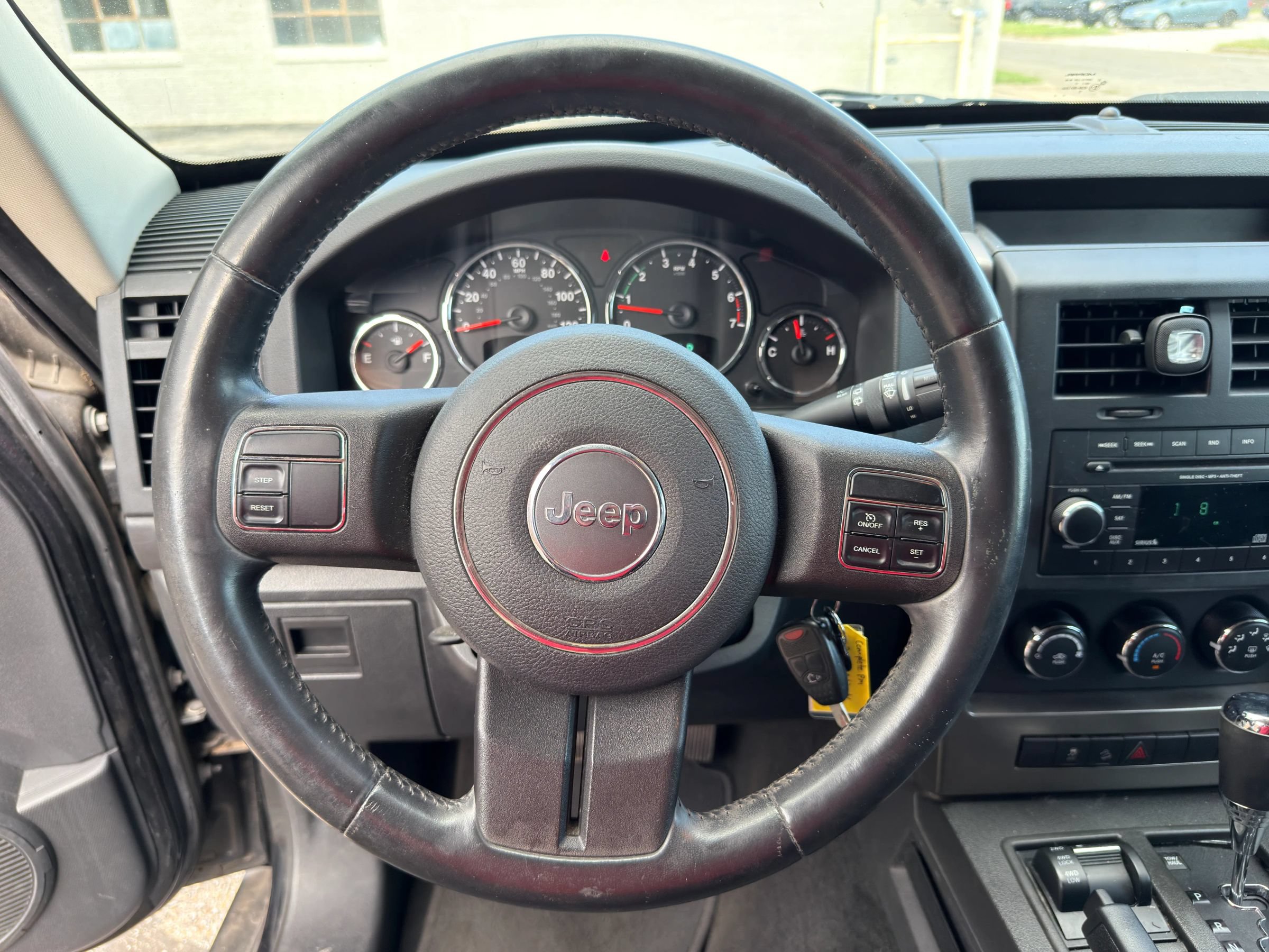 Used 2012 Jeep Liberty Sport w/ Popular Equipment Group AWD/4WD image 11