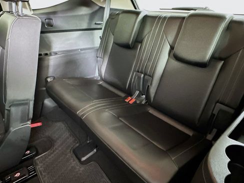 Used 2018 Volkswagen Atlas SE FWD image 28