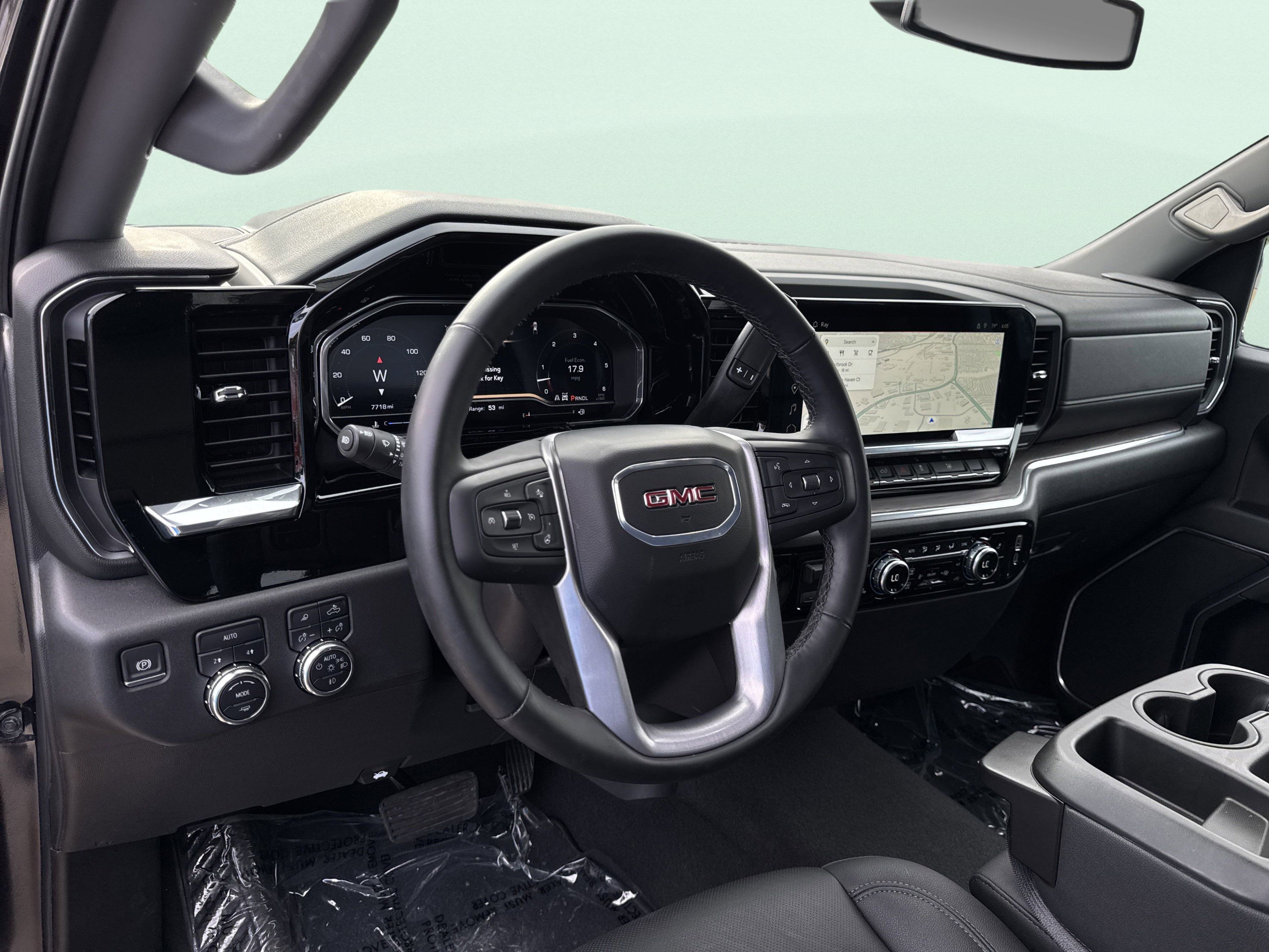 Used 2025 GMC Sierra 1500 SLT AWD/4WD image 15