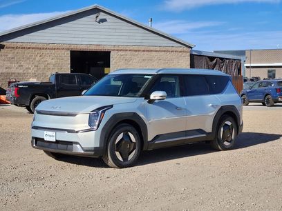 New 2026 Kia EV9 Wind