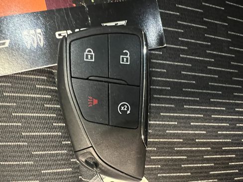 Used 2025 Chevrolet Equinox LT image 56