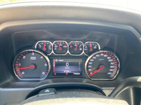 Used 2015 GMC Sierra 1500 SLT w/ SLT Crew Cab Value Package AWD/4WD image 10