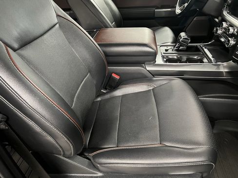 Used 2022 Ford F150 Lariat w/ Equipment Group 502A High image 55