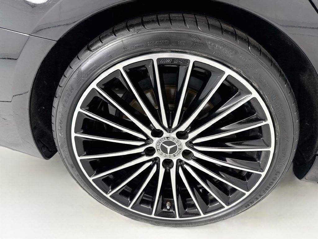 Used 2022 Mercedes-Benz C 300 Sedan image 32