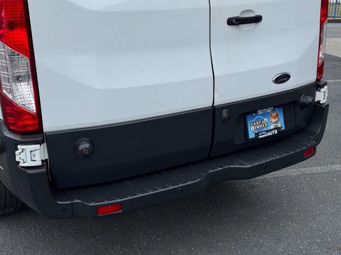 Used 2018 Ford Transit 250 148 Low Roof image 45