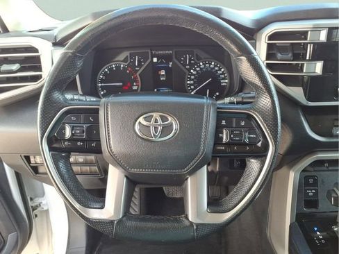 Used 2022 Toyota Tundra SR5 w/ SR5 Premium Package image 16