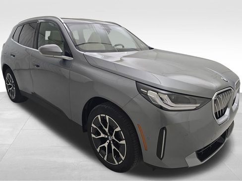 New 2026 BMW X3 xDrive30 w/ Convenience Package image 2