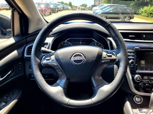 Used 2023 Nissan Murano Platinum AWD/4WD image 9