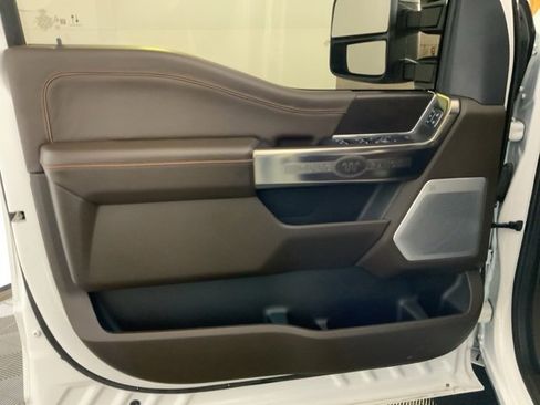 Used 2024 Ford F250 King Ranch w/ Chrome Package image 16