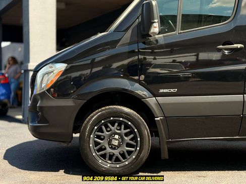 Used 2015 Mercedes-Benz Sprinter 3500 image 10