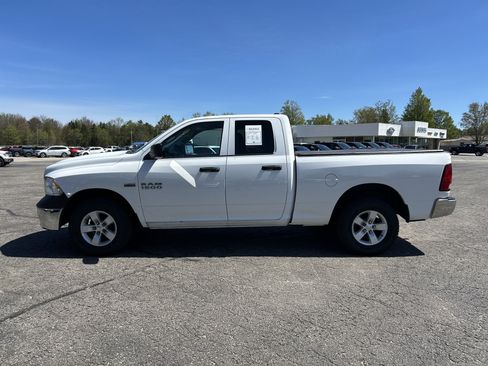 Used 2018 RAM 1500 ST w/ SXT Appearance Group AWD/4WD image 6