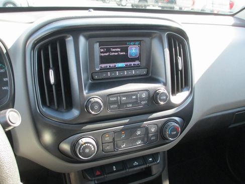 Used 2016 Chevrolet Colorado W/T w/ WT Convenience Package image 20