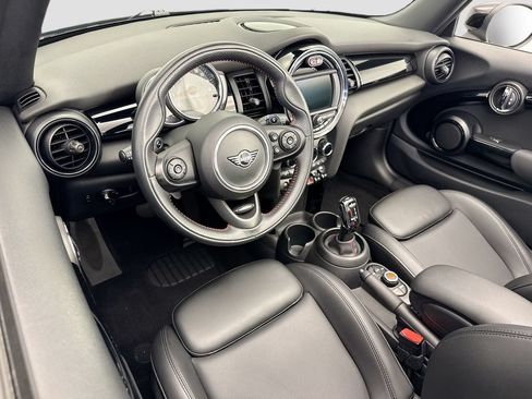 Used 2021 MINI Cooper S FWD image 9