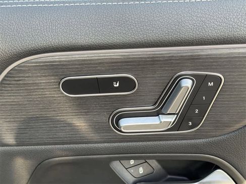 Used 2021 Mercedes-Benz GLA 250 GLA 250 image 34