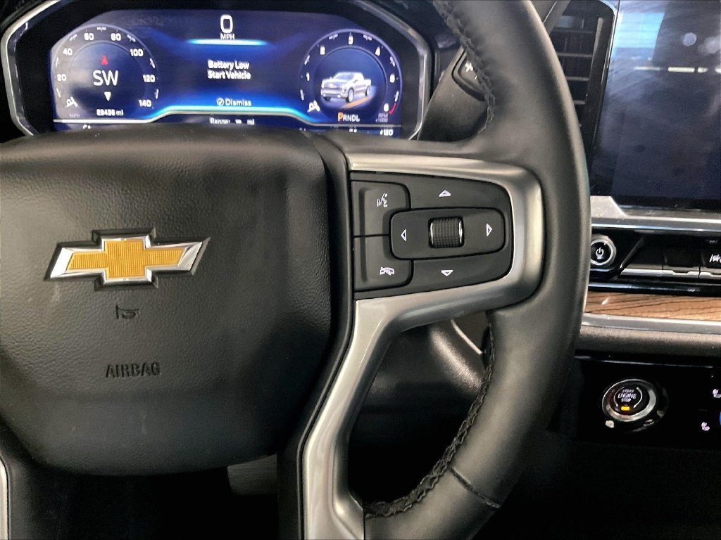 Used 2024 Chevrolet Silverado 1500 LT AWD/4WD image 23