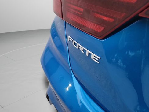 Certified 2024 Kia Forte GT-Line FWD image 32