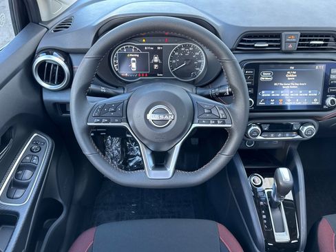 New 2025 Nissan Versa SR w/ Trunk Package image 11