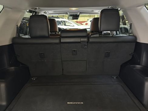 Used 2021 Toyota 4Runner TRD Off-Road Premium w/ Moonroof Package AWD/4WD image 28
