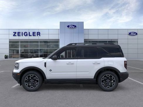 New 2025 Ford Bronco Sport Outer Banks image 3
