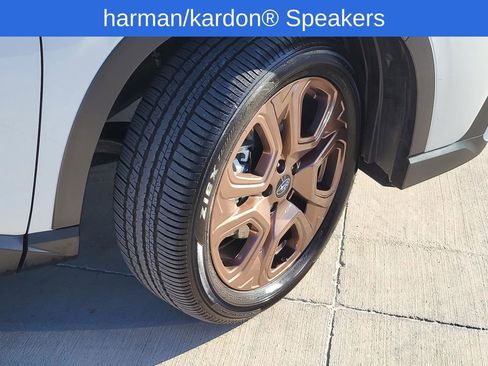 Certified 2025 Subaru Ascent Bronze Edition image 7