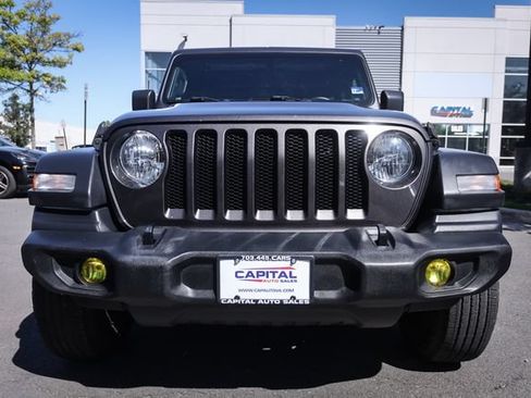 Used 2019 Jeep Wrangler Unlimited Sport S AWD/4WD image 16