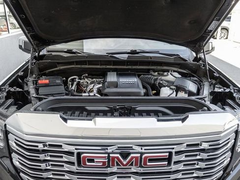 Used 2024 GMC Sierra 1500 Denali w/ Denali Reserve Package image 19