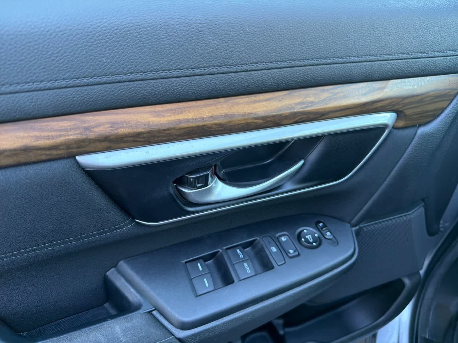 Used 2020 Honda CR-V EX image 12