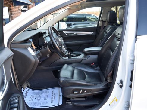 Used 2019 Cadillac XT5 Premium Luxury image 33
