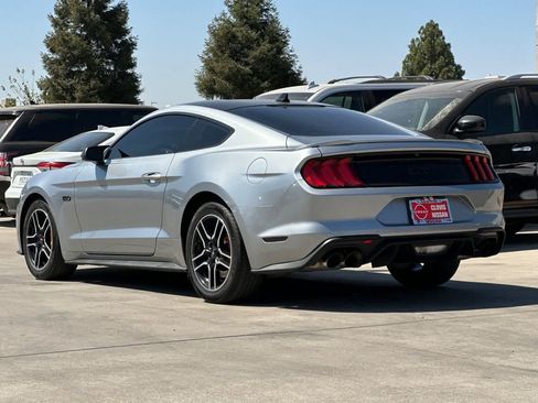 Used 2022 Ford Mustang GT Premium RWD image 7