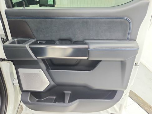 New 2026 Ford F250 Platinum image 49